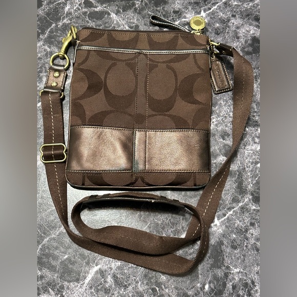 COACH Signature Swingpack Crossbody Bag Monogram Jacquard Leather Shoulder Bag - Picture 2 of 14